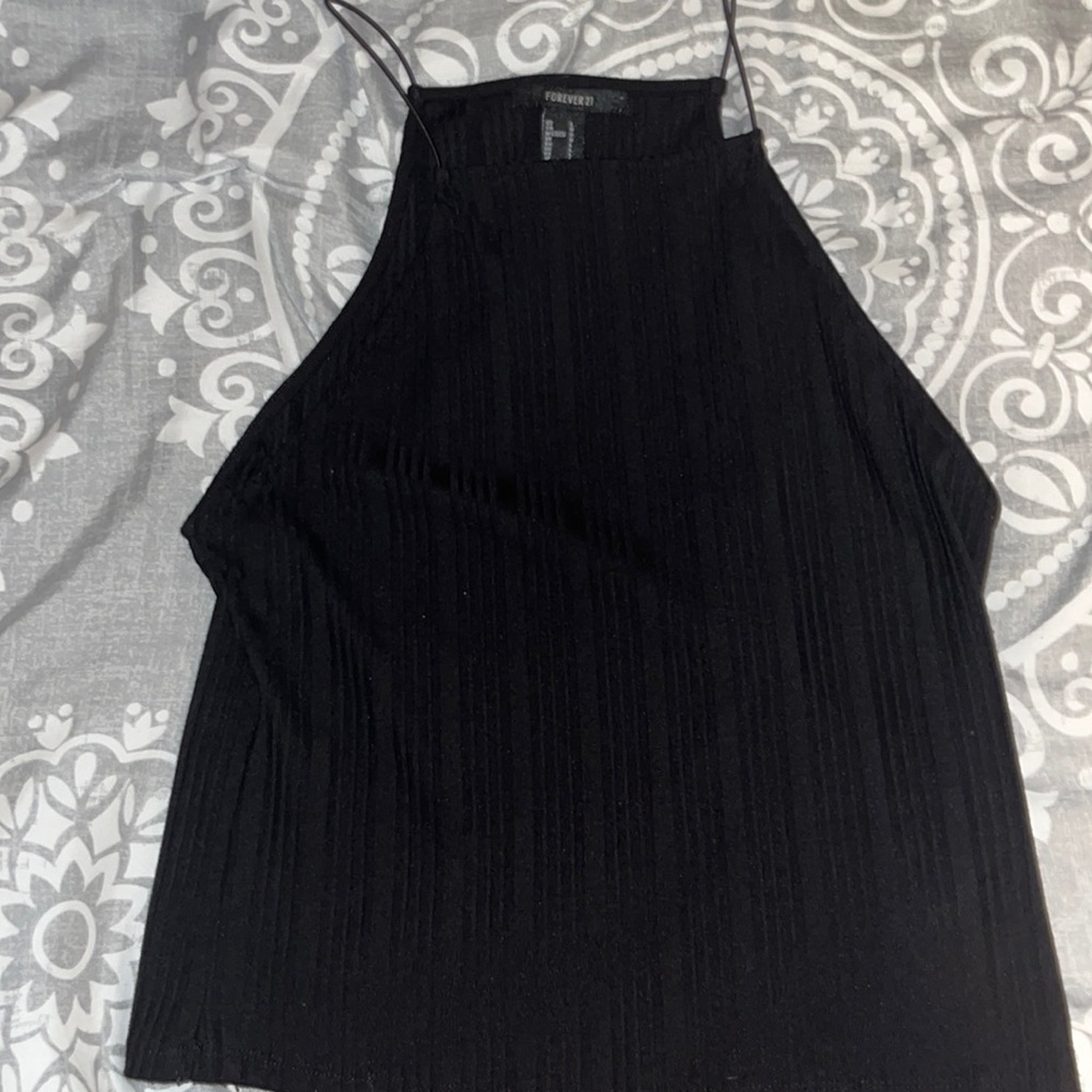 Forever 21 black sleeveless shirt